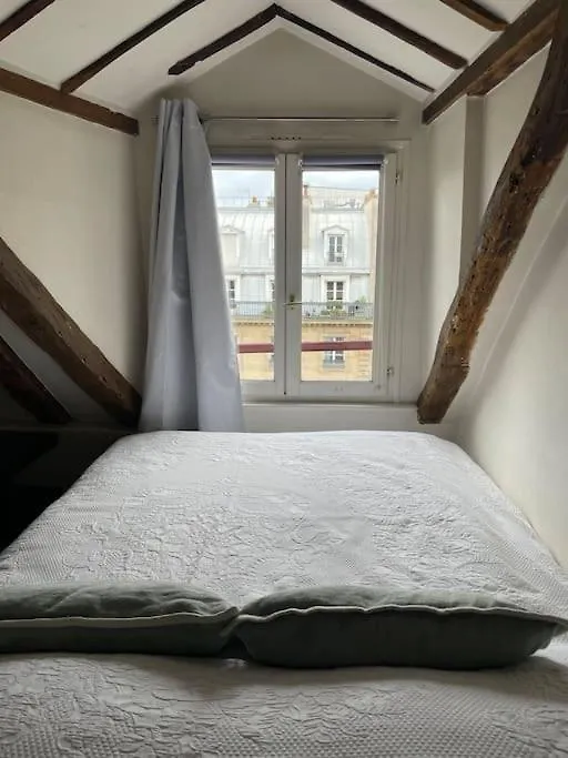 Au Coeur De 8e * Paryż