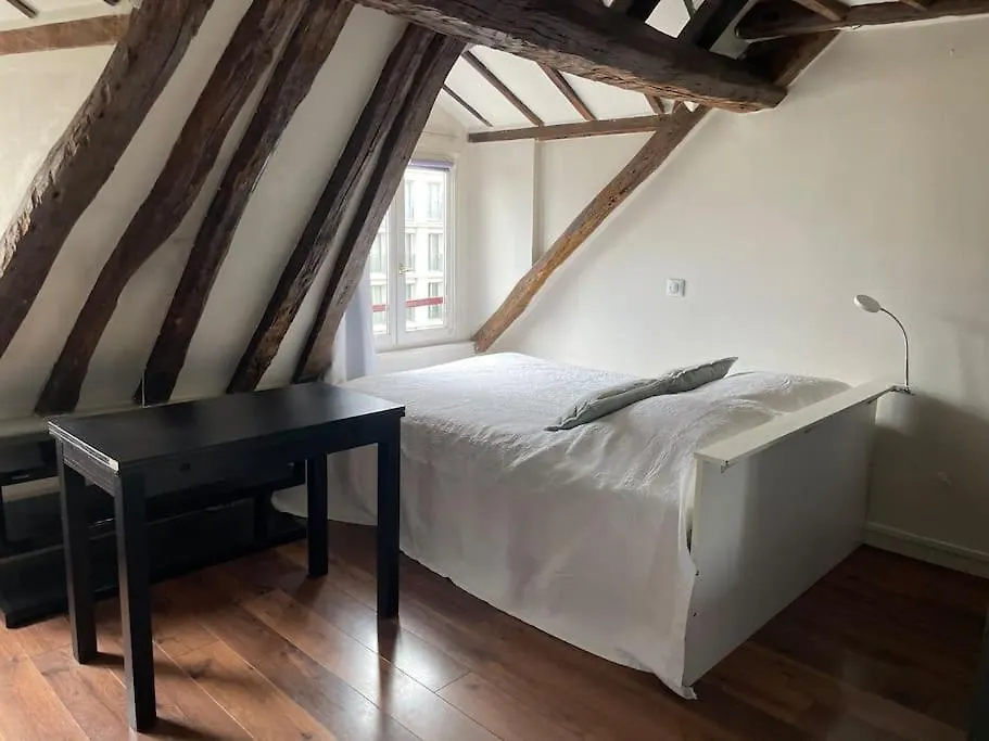 Daire Au Coeur De 8e Paris